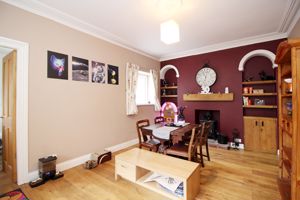 Dining Room- click for photo gallery